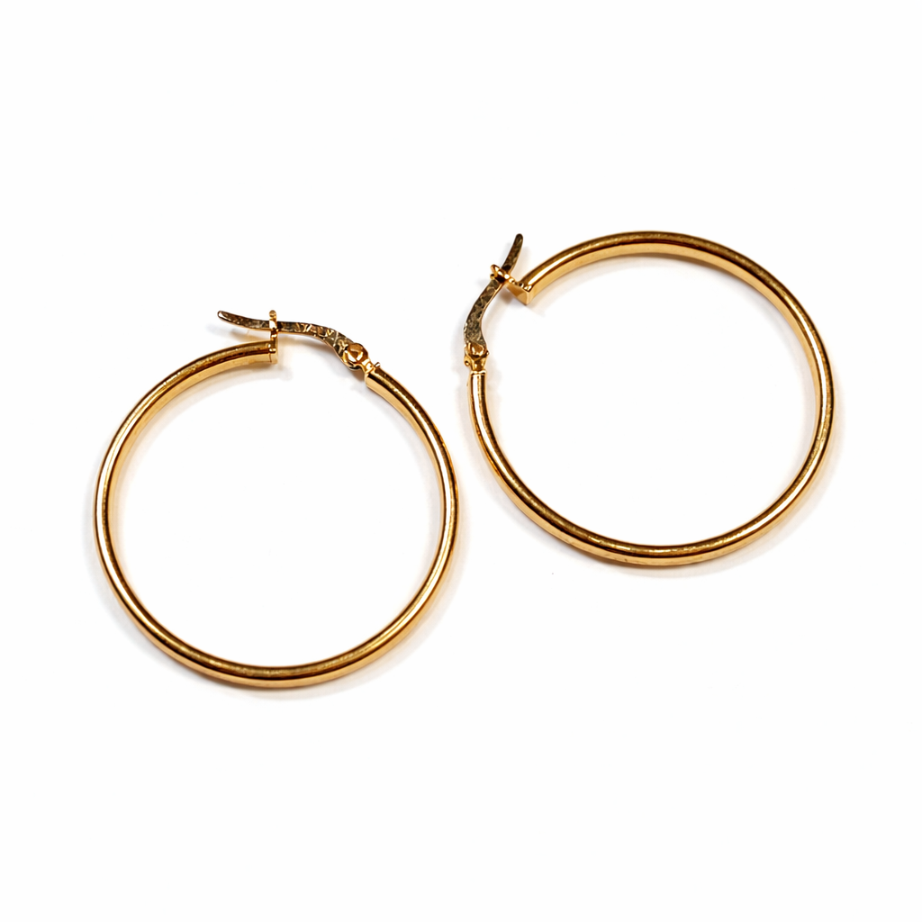 Candonga Cuadrada Textura Oro Amarillo 18k